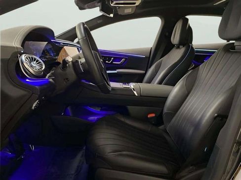 Used 2023 Mercedes-Benz EQS 580 4MATIC Sedan image 18