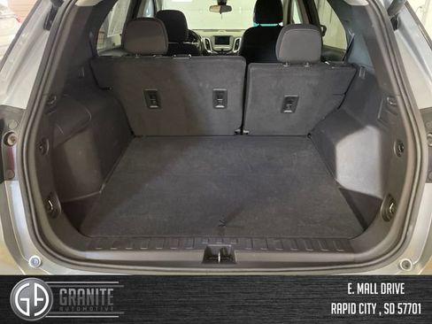 Used 2024 Chevrolet Equinox LT AWD/4WD image 26