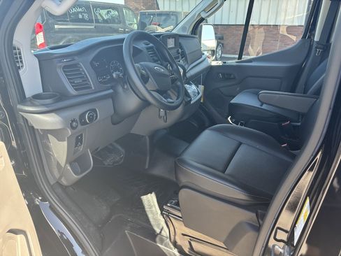 New 2024 Ford Transit 350 Low Roof AWD image 10
