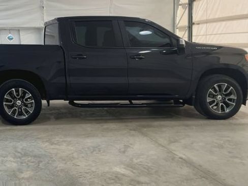 Used 2023 Chevrolet Silverado 1500 LT w/ Protection Package RWD image 5