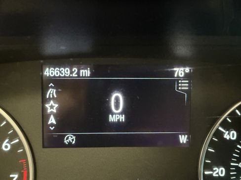 Used 2020 Ford EcoSport SE w/ SE Convenience Package image 15