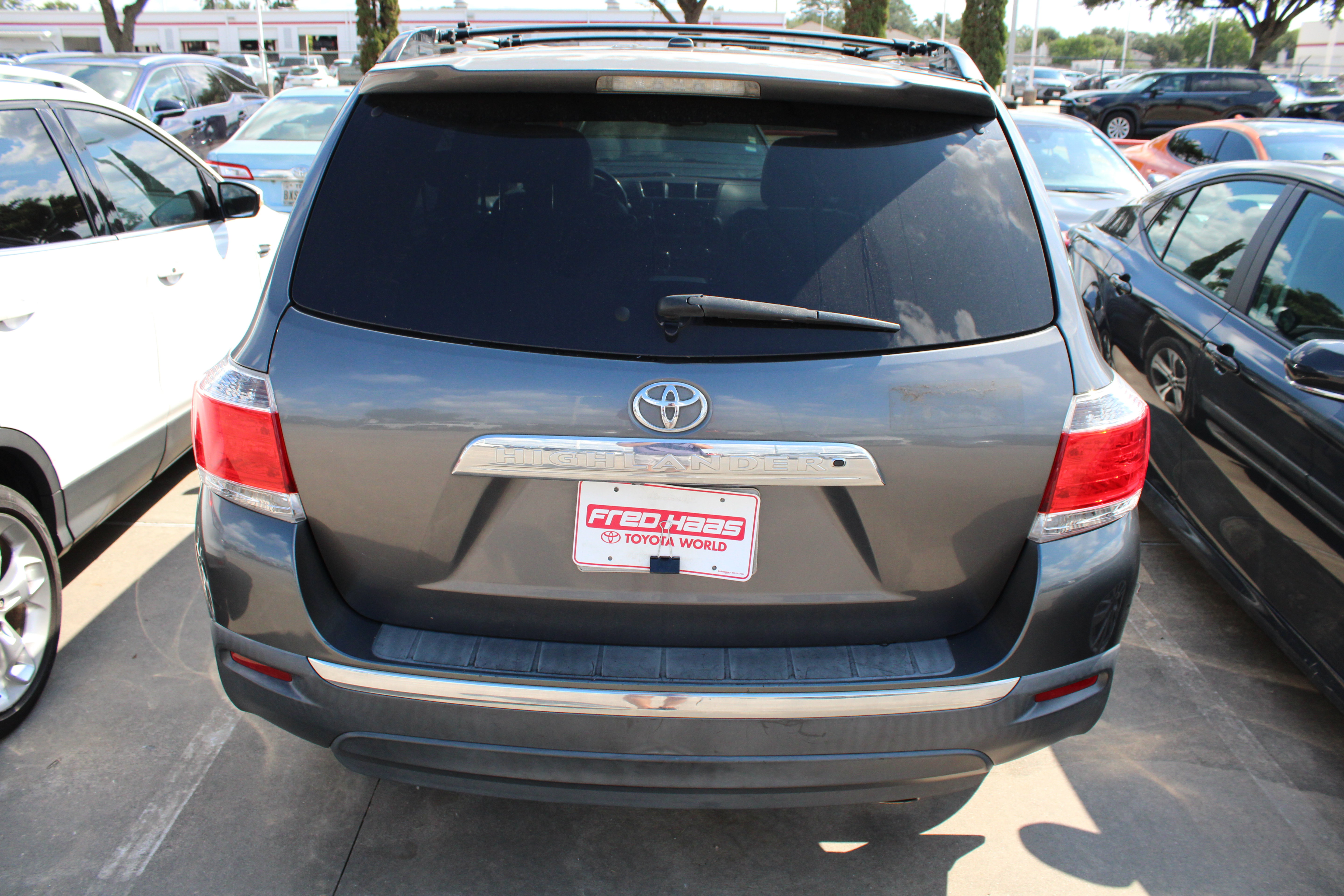 Used 2013 Toyota Highlander Limited FWD image 7