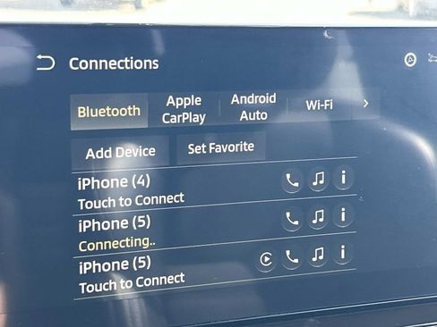 Used 2025 Mitsubishi Outlander SE image 29