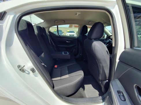 Used 2021 Nissan Sentra SV FWD image 37