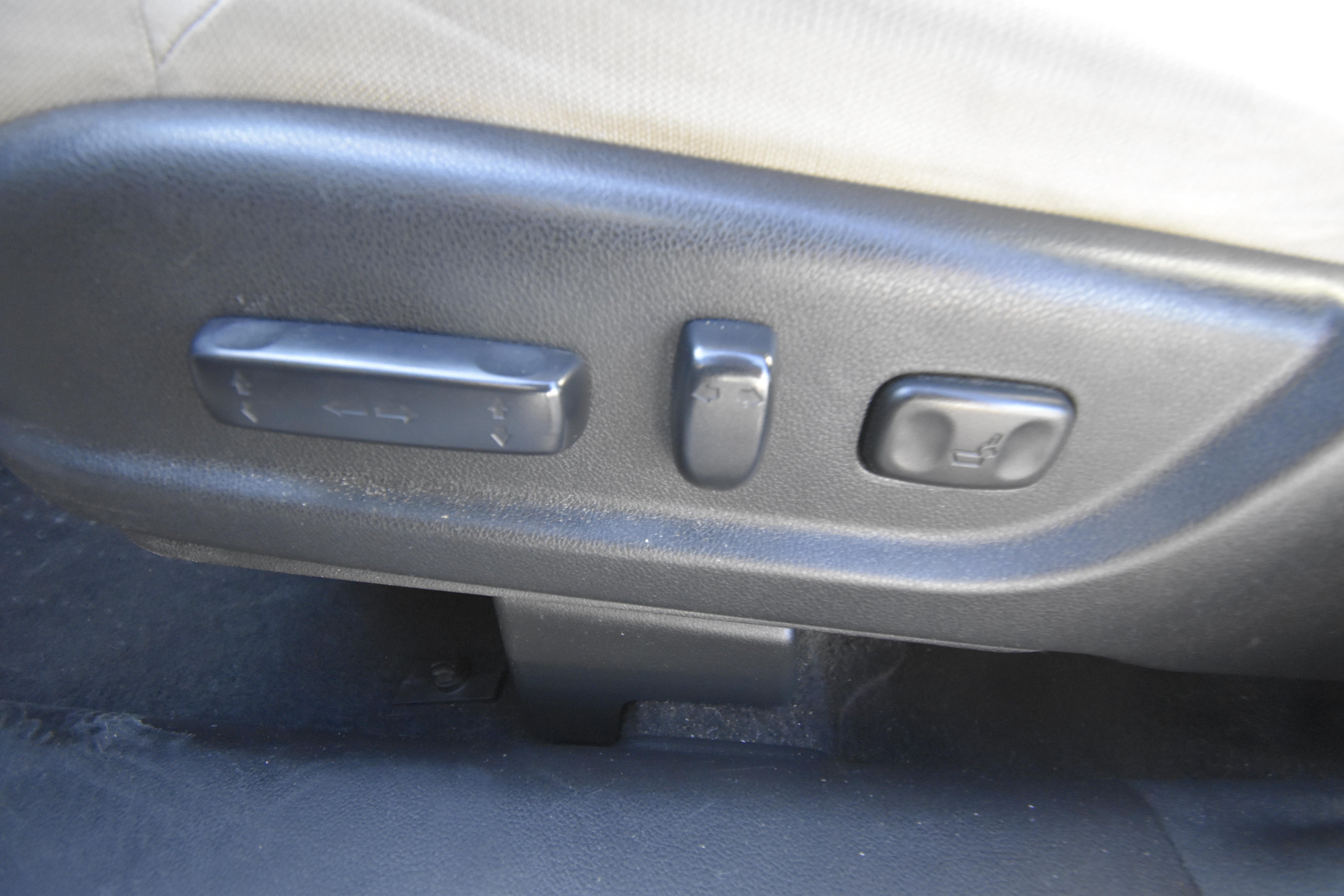 Used 2016 Honda CR-V EX image 17