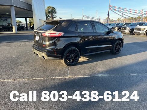 Used 2022 Ford Edge ST w/ Equipment Group 401A image 3