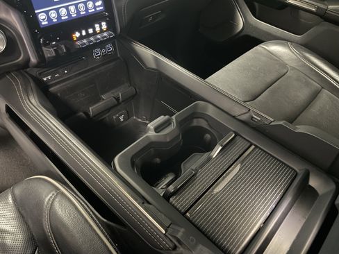 Used 2019 RAM 1500 Limited image 19