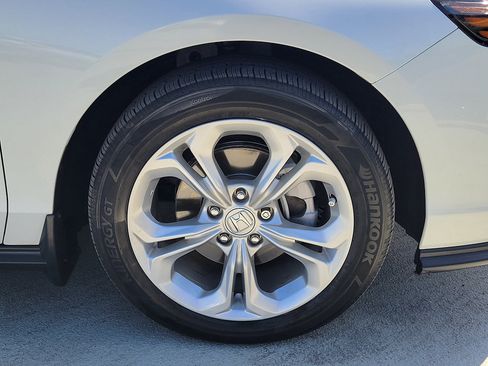 Used 2023 Honda Accord LX image 5