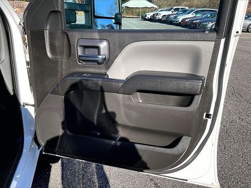 Certified 2018 Chevrolet Silverado 1500 W/T w/ Trailering Package image 24