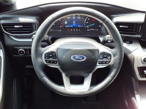 Certified 2023 Ford Explorer XLT w/ Equipment Group 202A AWD/4WD image 13