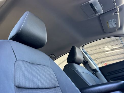 Used 2024 Nissan Altima 2.5 SV FWD image 19