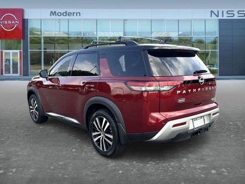 Certified 2023 Nissan Pathfinder Platinum AWD/4WD image 7