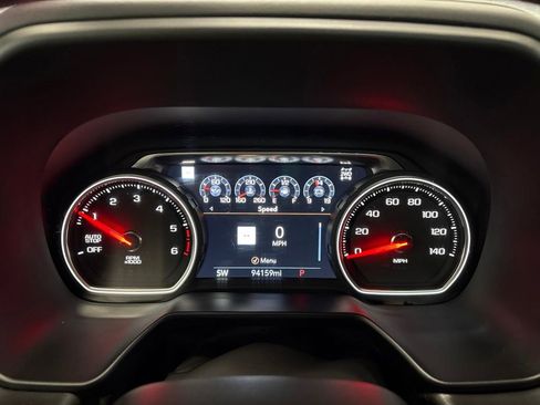 Used 2021 Chevrolet Suburban High Country AWD/4WD image 38
