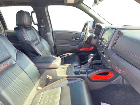 Used 2024 Nissan Frontier PRO-4X w/ Pro Premium Package image 17