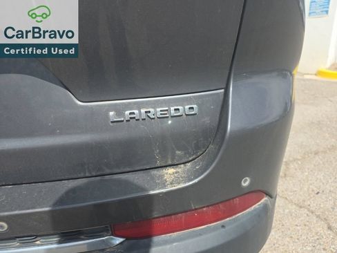 Used 2023 Jeep Grand Cherokee L Laredo AWD/4WD image 7