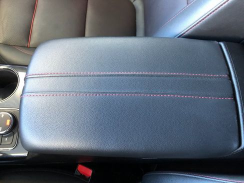 Certified 2024 Chevrolet Blazer RS w/ Driver Confidence II Package image 23