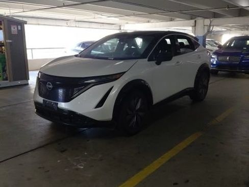 Used 2023 Nissan Ariya FWD image 3