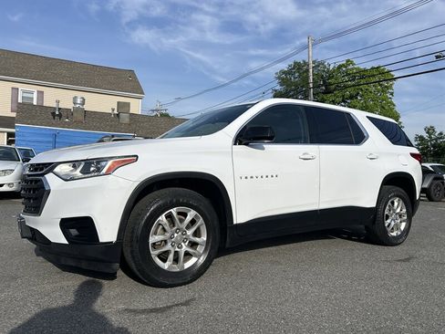 Used 2019 Chevrolet Traverse LS AWD/4WD image 1