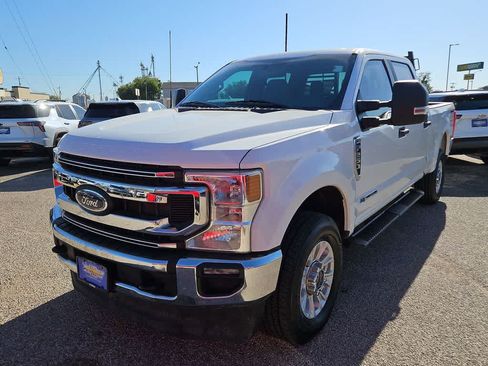 Used 2022 Ford F250 XL w/ STX Appearance Package AWD/4WD image 4