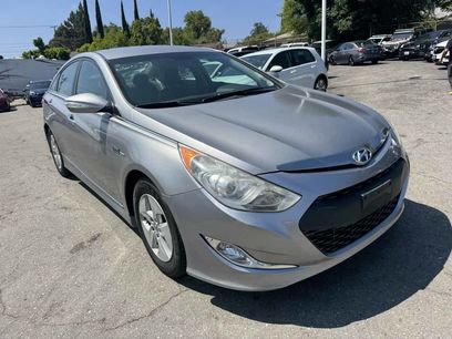 Used 2012 Hyundai Sonata Hybrid w/ Leather Pkg