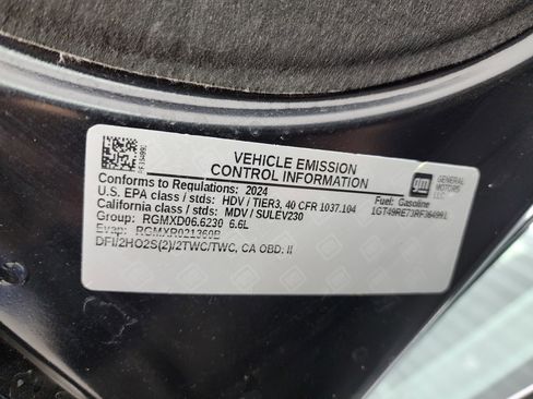 Used 2024 GMC Sierra 2500 Denali w/ Denali Reserve Package image 23