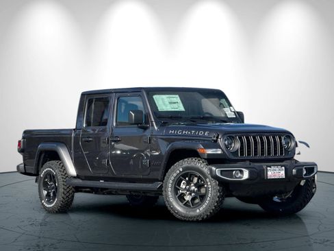 New 2025 Jeep Gladiator Sport image 2
