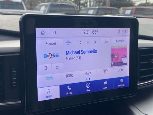 Used 2022 Ford Explorer XLT w/ Equipment Group 202A image 54