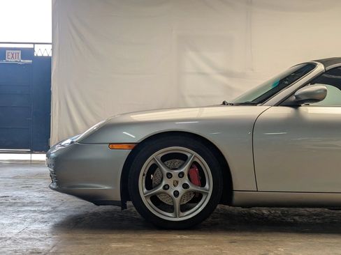Used 2004 Porsche Boxster S RWD image 9