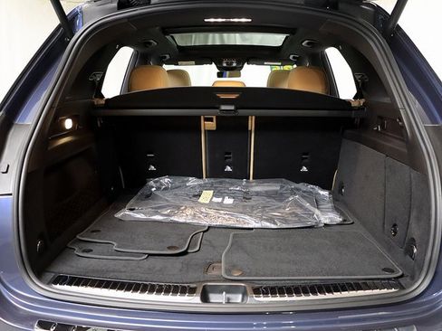 Certified 2025 Mercedes-Benz GLE 350 4MATIC image 32