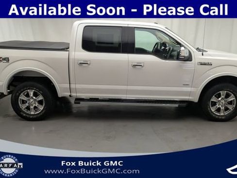 Used 2016 Ford F150 Lariat w/ Equipment Group 502A Luxury AWD/4WD image 4