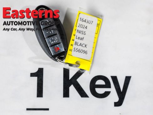 Used 2024 Nissan Leaf S image 24