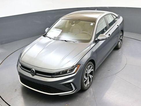 New 2026 Volkswagen Jetta SEL image 44