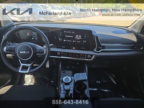 Used 2023 Kia Sportage LX AWD/4WD image 15