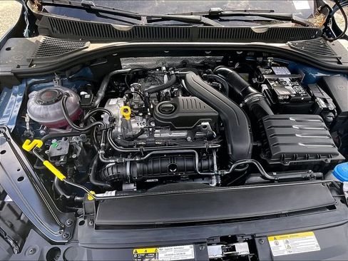 New 2026 Volkswagen Jetta SE FWD image 16