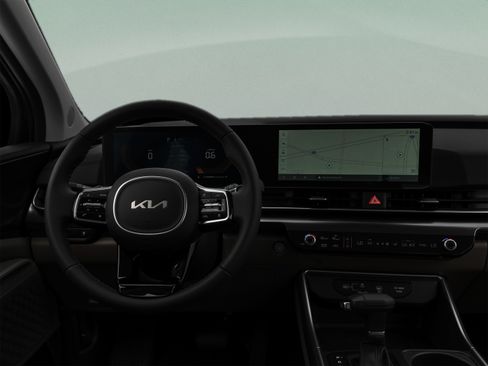 Certified 2025 Kia Carnival FWD image 40