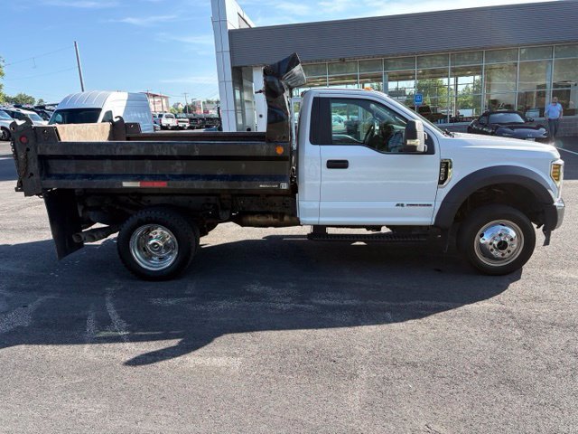 Used 2019 Ford F550 4x4 Regular Cab Super Duty image 2
