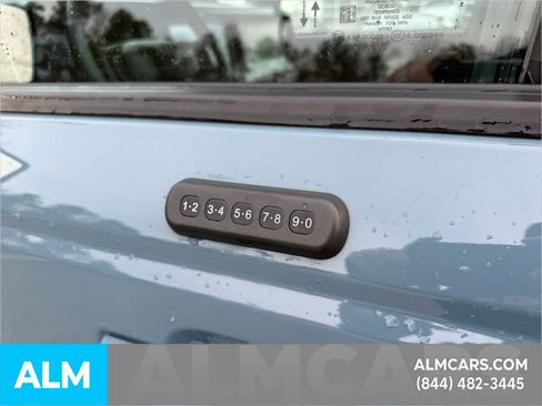 Used 2021 Ford Bronco First Edition image 11