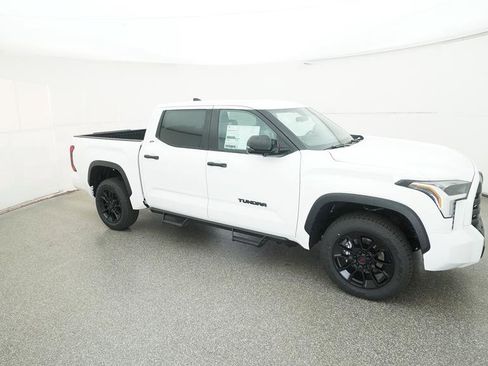 New 2025 Toyota Tundra SR5 image 4