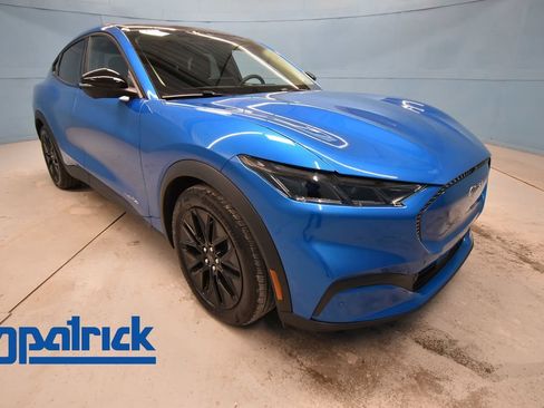 Used 2025 Ford Mustang Mach-E Select AWD/4WD image 1