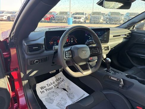 Used 2025 Ford Mustang Dark Horse RWD image 12