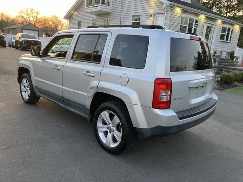 Used 2011 Jeep Patriot Latitude image 8