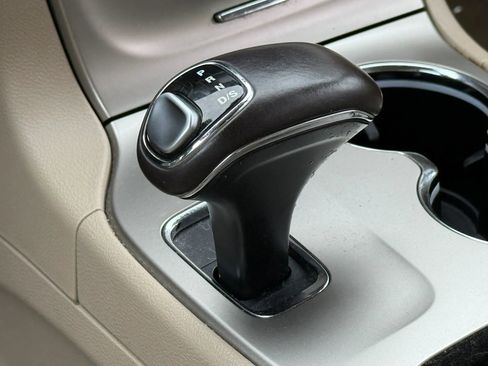 Used 2014 Jeep Grand Cherokee Overland RWD image 26