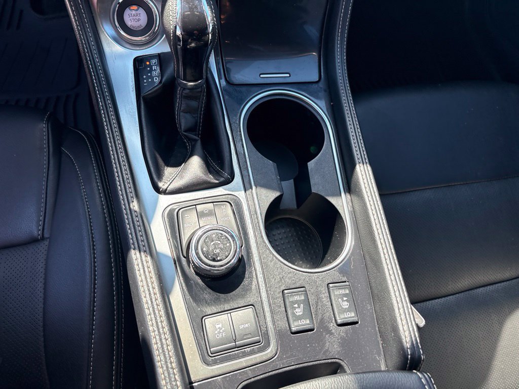 Used 2022 Nissan Maxima SV w/ Floor Mat Group FWD image 14