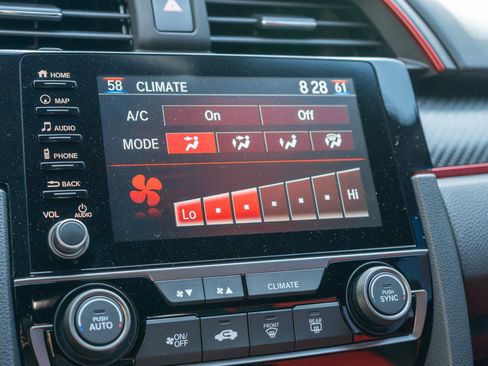 Used 2019 Honda Civic Type R image 21