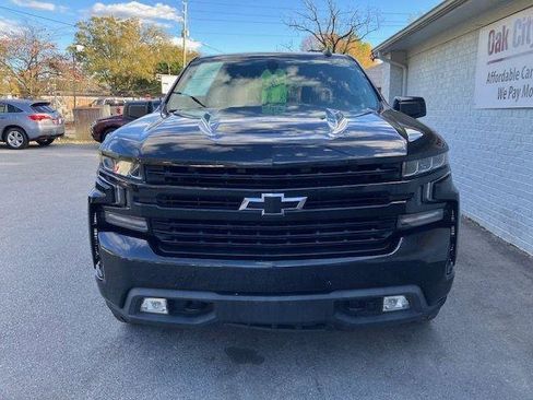 Used 2021 Chevrolet Silverado 1500 RST image 3