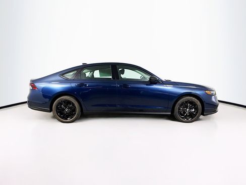 Used 2025 Honda Accord SE image 2
