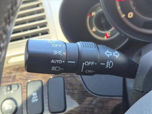Used 2011 Acura MDX w/ Technology Package AWD/4WD image 6