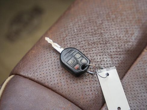 Used 2011 Ford F150 King Ranch w/ Off Road Pkg image 49