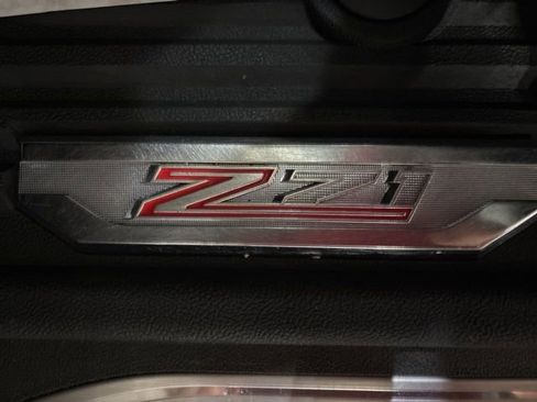 Used 2023 Chevrolet Silverado 1500 RST AWD/4WD image 33