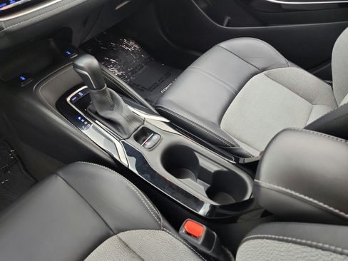 Used 2022 Toyota Corolla XSE w/ Carpet Mat Package (TMS) FWD image 11